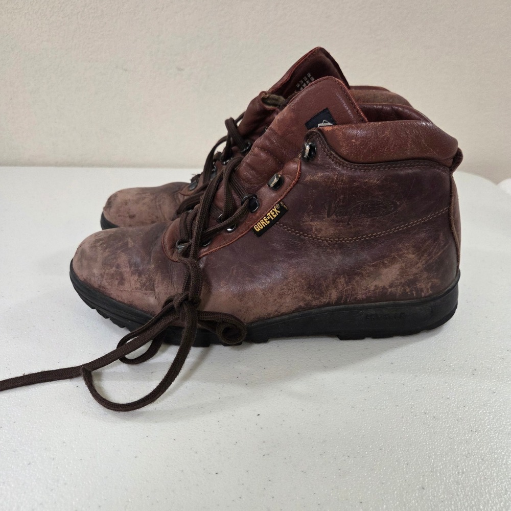 Vasque 7935 Gore-Tex Brown Leather Hiking Boots Mens 11 M Distressed Waterproof